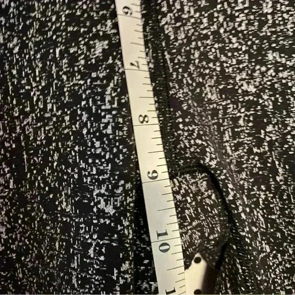 Lululemon Black Capris - Picture 7 of 13